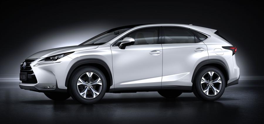  Lexus NX300h 2014 года  (фото 2 из 20)